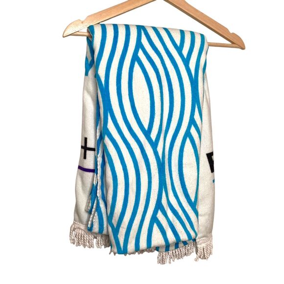 Rodan + Fields Lot Of 2 Blue Wave Beach Towels With Logo Fringe - Picture 2 of 14